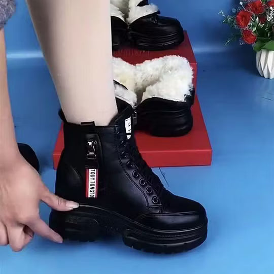 Women's Lace-Up Ankle Boots with Fuzzy Lining