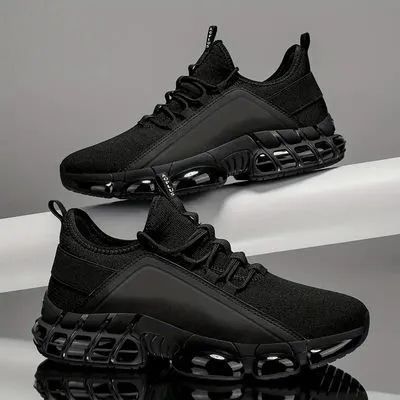 Men's Lightweight Breathable Low-Top Running Shoes