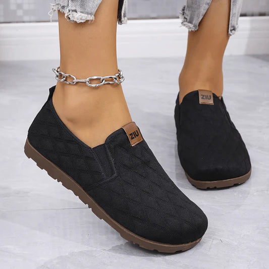 Women's Quilted Slip-On Casual Shoes
