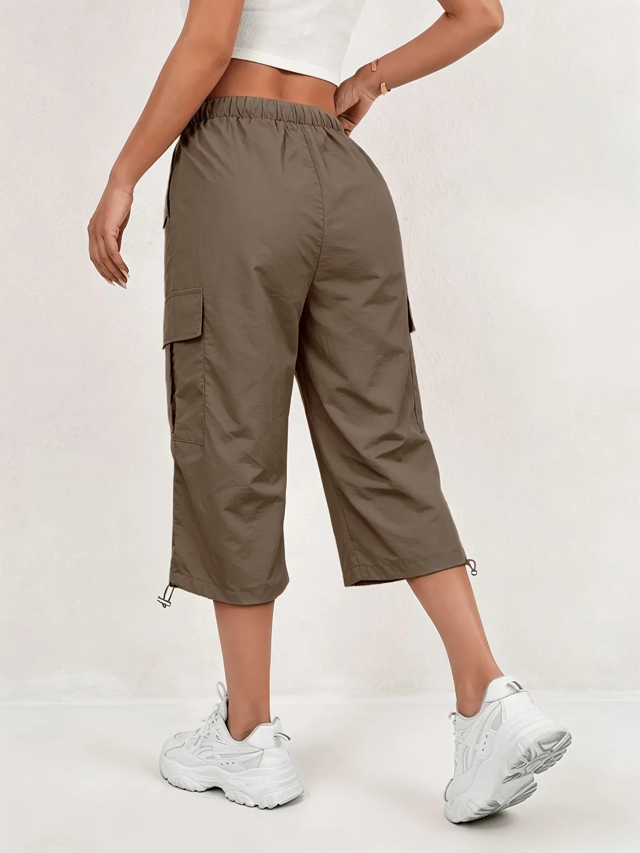 Women’s High-Waist Cargo Capri Pants