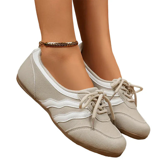 Retro Wave Stripe Lace-Up Sneakers