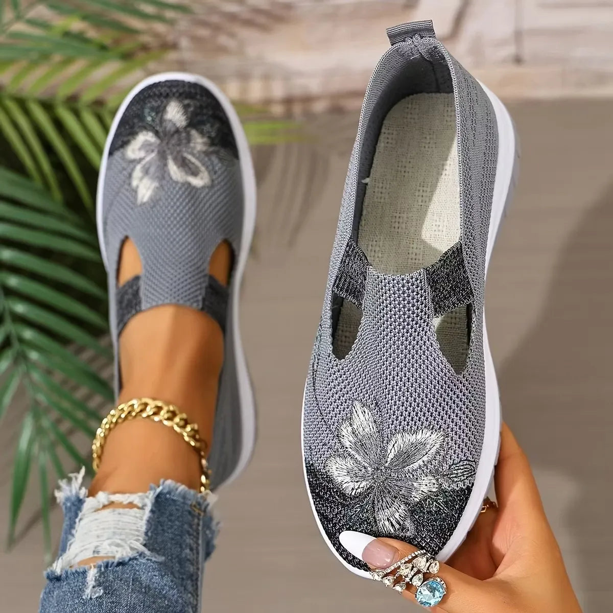 Women's Floral Knit Slip-On Walking Shoes