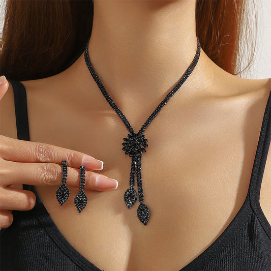 Women's Floral Zircon Necklace and Earrings Jewelry Set