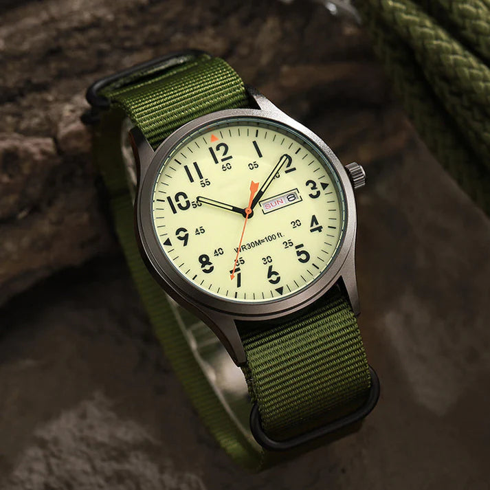 Men's Quartz Analog Field Watch