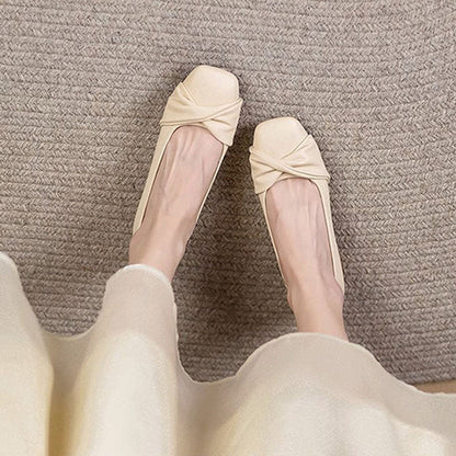 Women’s Twist Detail Square Toe Flats