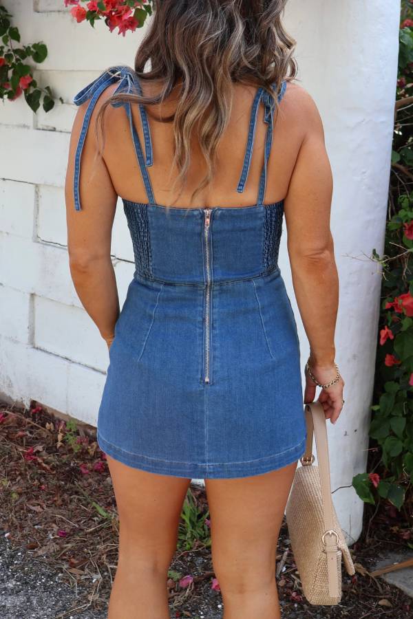 Women's Sleeveless Denim Mini Dress