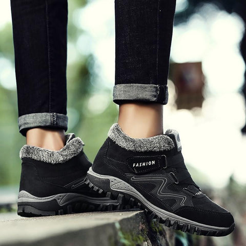 Men's High-Top Lace-Up Boots