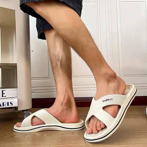 Men’s Textured Sole Shower Slides