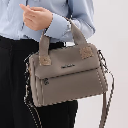 Women’s Large Capacity Shoulder Bag
