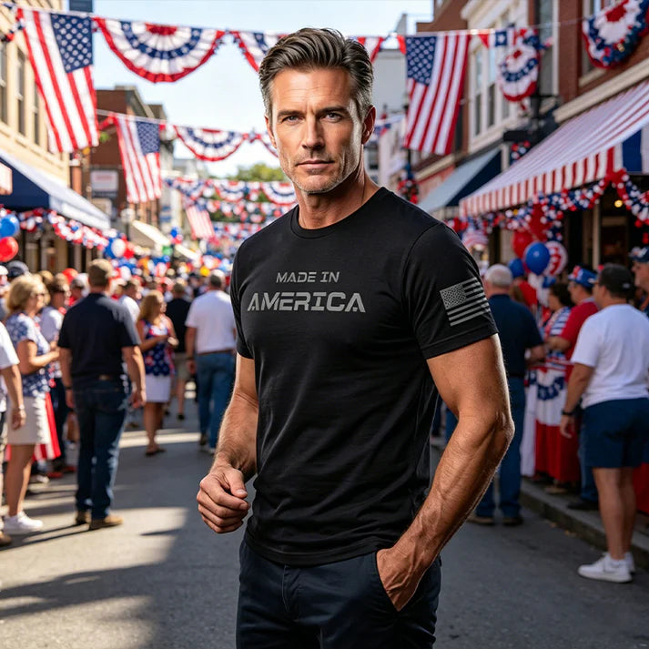 Men’s America Graphic Crew Neck Tee