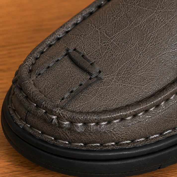 Men's Moc-Toe Lace-Up Shoes