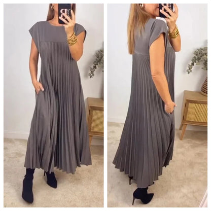 Women's Pleated Maxi Dress