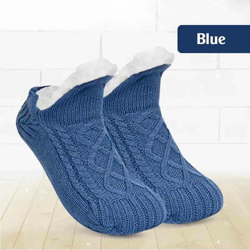 Cable-Knit Cozy Ankle Socks