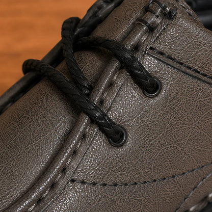 Men's Moc-Toe Lace-Up Shoes
