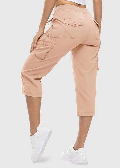 Women’s Lightweight Cargo Capri Pants