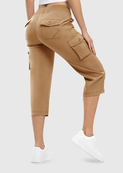Women’s Lightweight Cargo Capri Pants