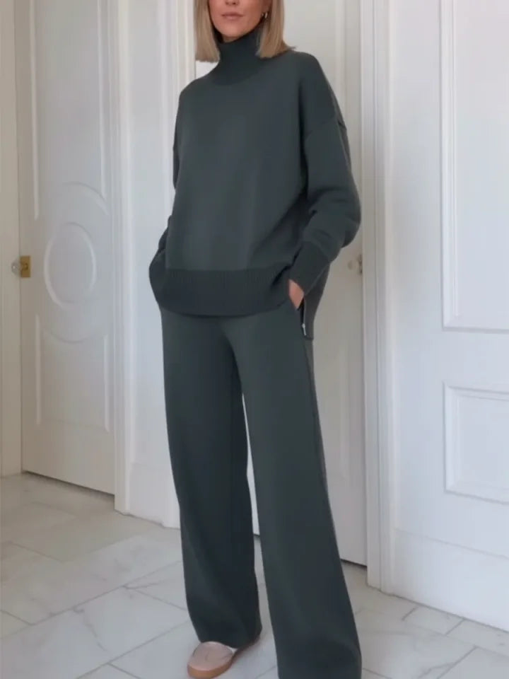 Women’s Stand-Collar Side-Zip Travel Top & Straight-Leg Trousers Set