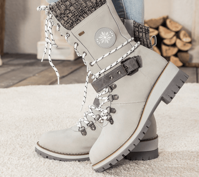 Women's Lace-Up Buckle Boots