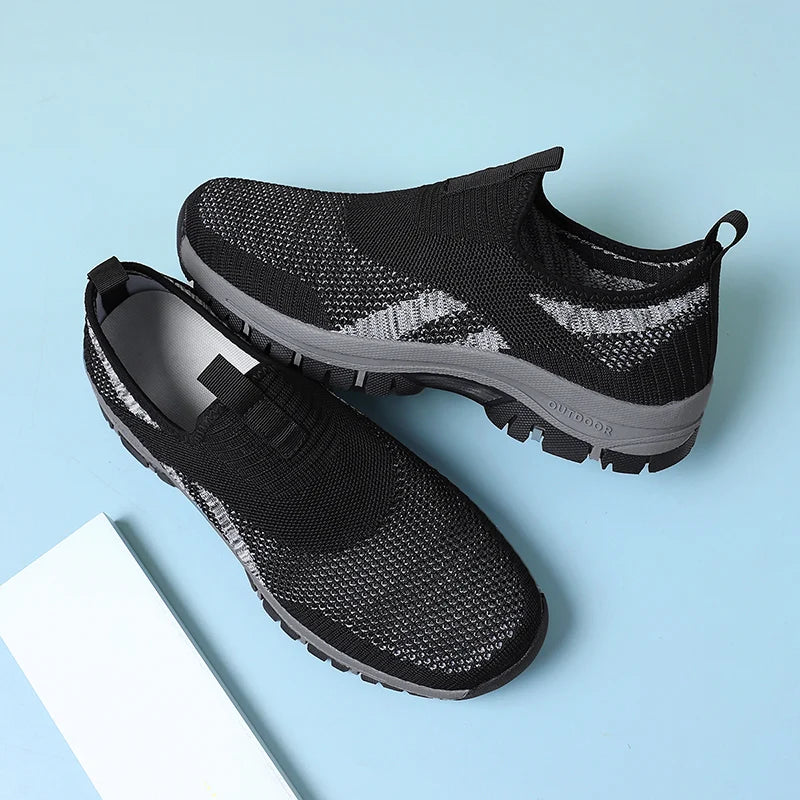 Men's Slip-On Mesh Hiking Shoes