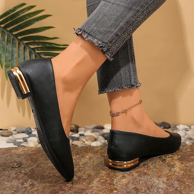 Women's Pointed-Toe Flats with Bow Detail