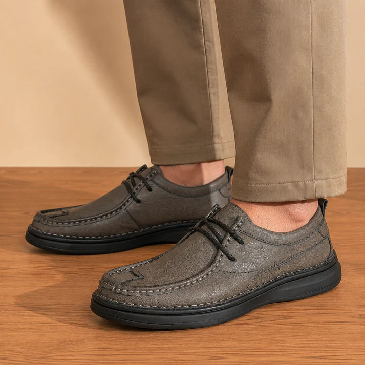 Men's Moc-Toe Lace-Up Shoes