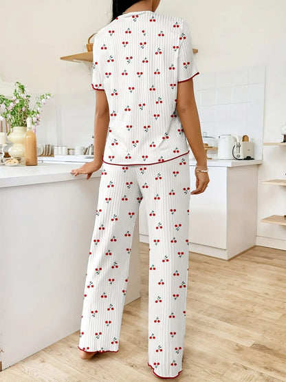 Women's Printed Two-Piece Pajama Set