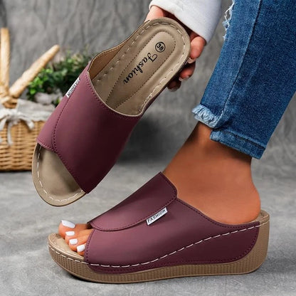Women’s Leather-Effect Wedge Sandals