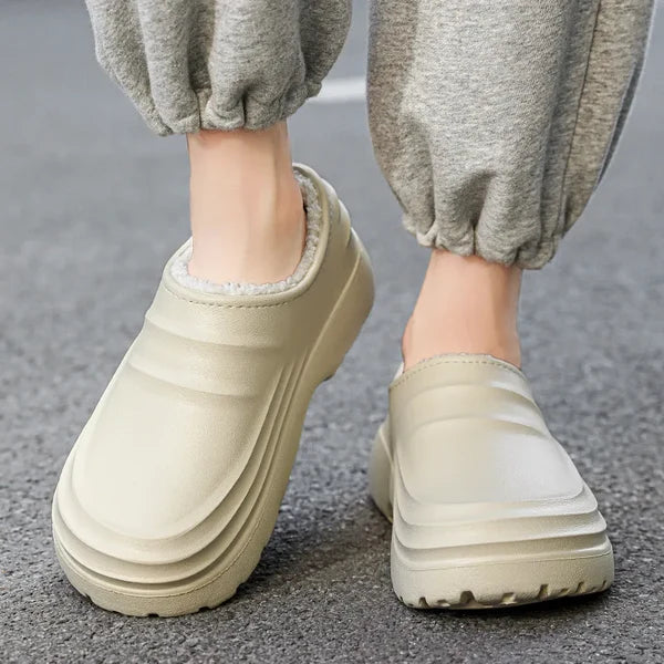 Unisex Lined Slip-On Clogs