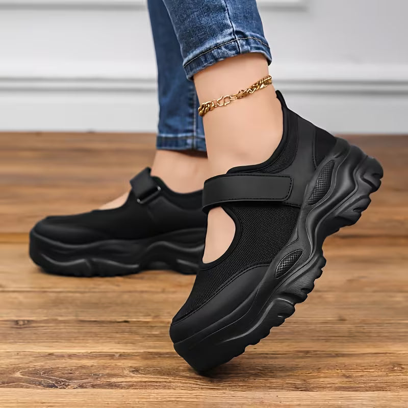 Women’s Black Thick-Sole Mary Jane Flats
