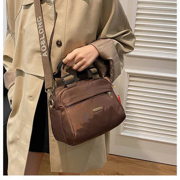 Women’s Commuter Shoulder Bag