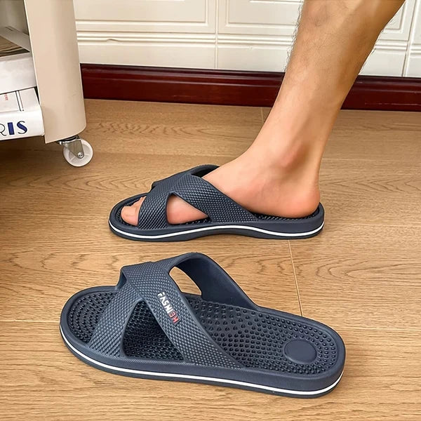 Men’s Textured Sole Shower Slides