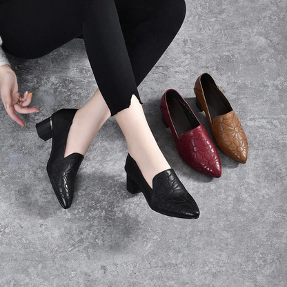 Women's Pointed-Toe Floral-Pattern Pumps