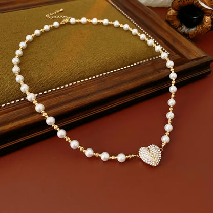 Women’s Magnetic Heart Pearl Style Necklace