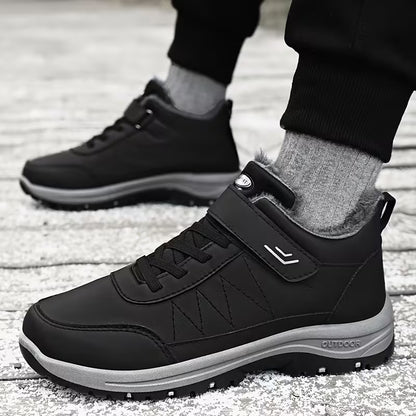 Men’s Fleece-Lined Snow Boots