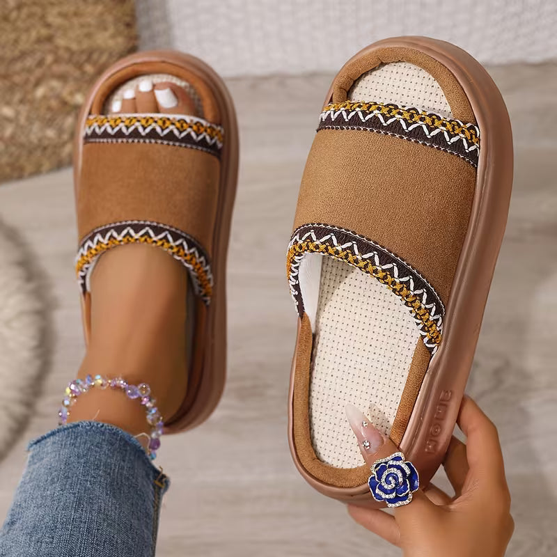 Women's Contrast Stitch Platform Slides