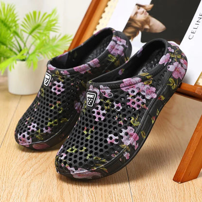 Women’s Floral Print Ventilated Clog Slides