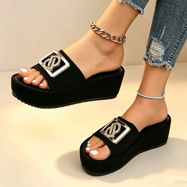 Women’s Sparkle Buckle Platform Slides