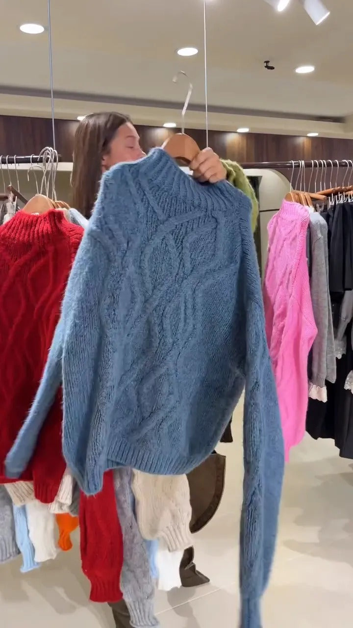 Women's Cable Knit Oversized Sweater