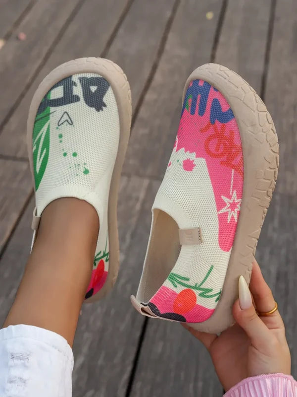 Women’s Knitted Lace-Up Sneakers