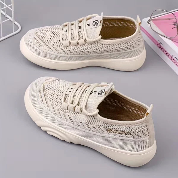 Women’s Textured Lace-Up Casual Sneakers