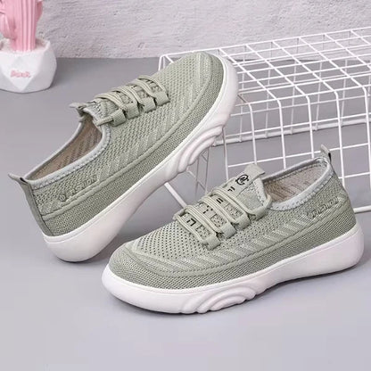 Women’s Textured Lace-Up Casual Sneakers