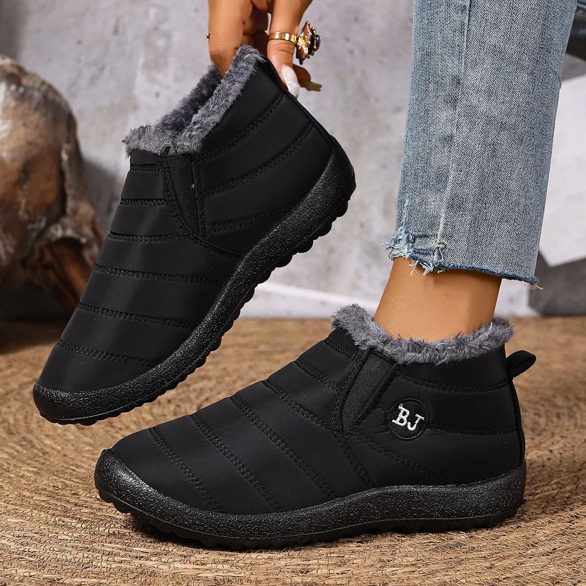Women's Quilted Ankle Boots