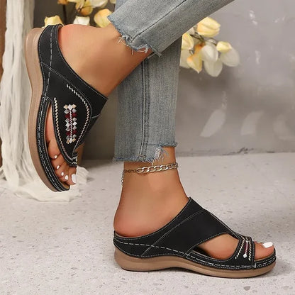 Women’s Embroidered Casual Slip-On Sandals