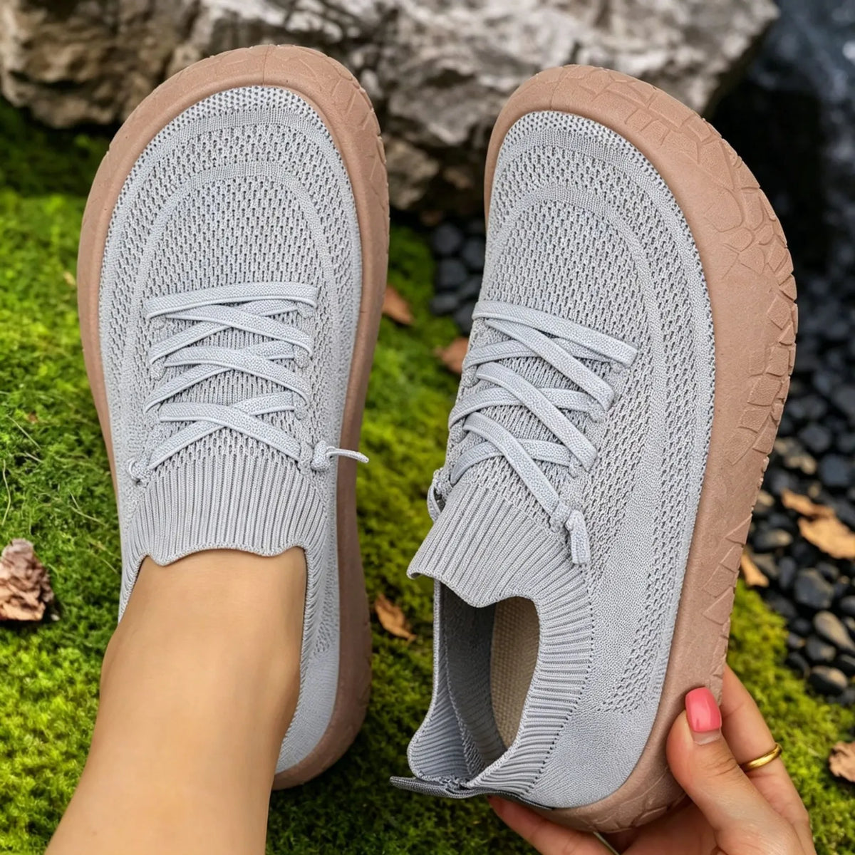 Women's Casual Lace-Up Sneakers