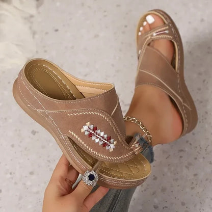 Women’s Embroidered Casual Slip-On Sandals