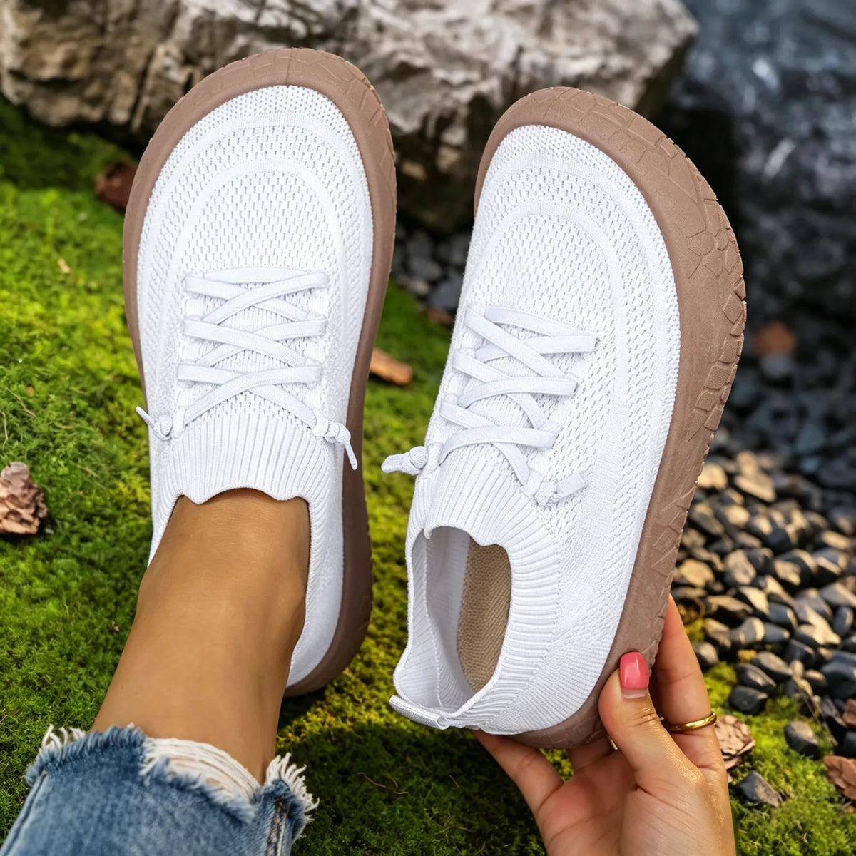 Women's Casual Lace-Up Sneakers