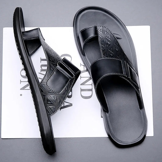Patterned Toe-Ring Sandals