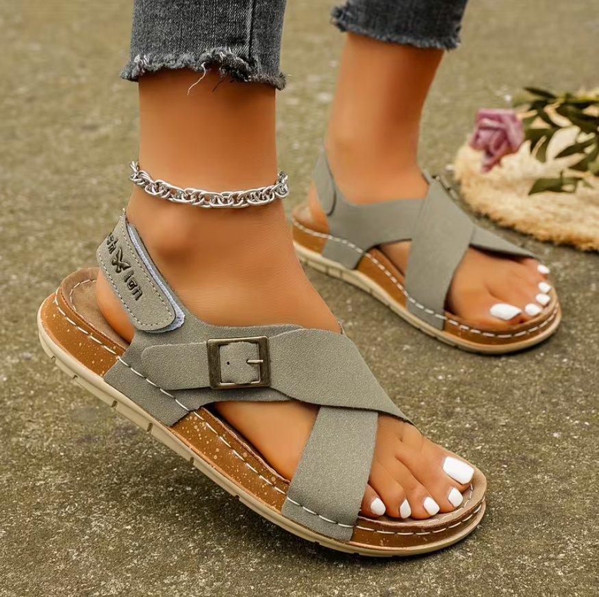 Women’s Crisscross Buckle Slingback Flat Sandals