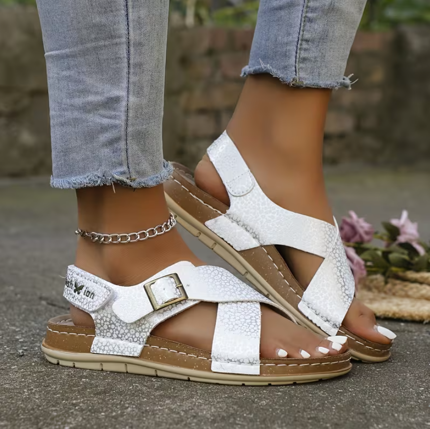 Women’s Crisscross Buckle Slingback Flat Sandals