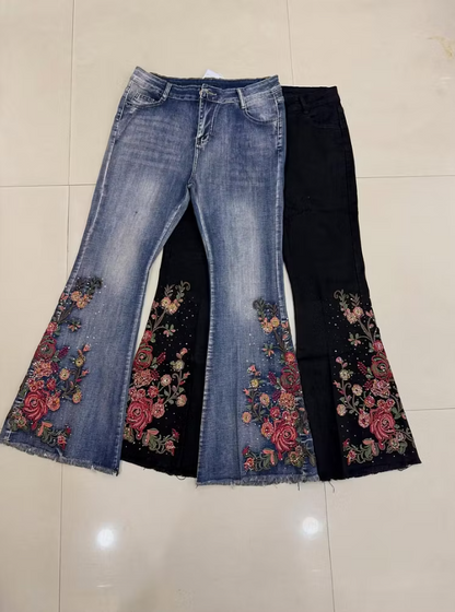 Women's Floral Embroidered Flare Jeans